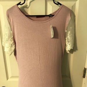 Size large BKE shirt